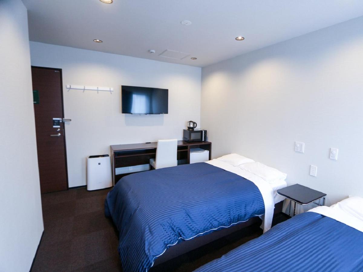 Hotel Livemax Yokohama Kannai Ekimae Esterno foto