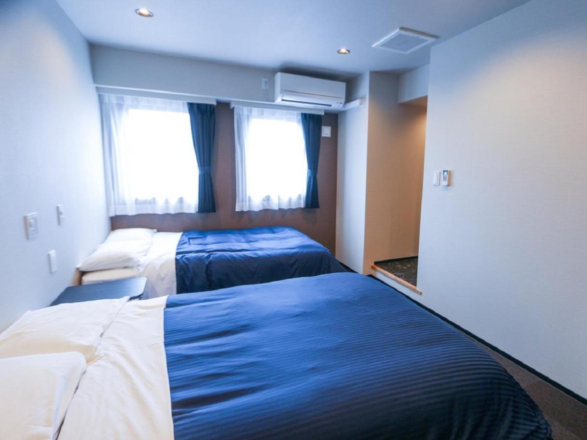 Hotel Livemax Yokohama Kannai Ekimae Esterno foto