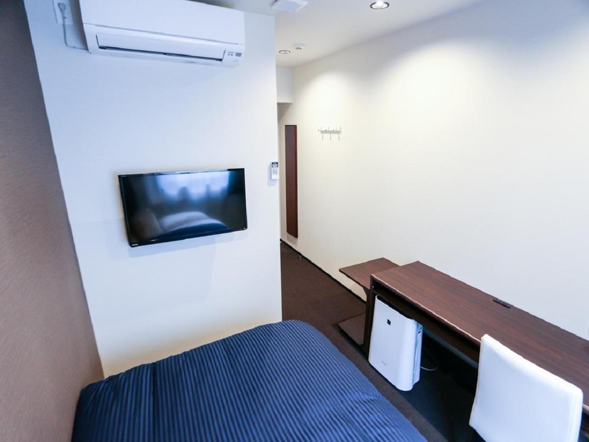 Hotel Livemax Yokohama Kannai Ekimae Esterno foto